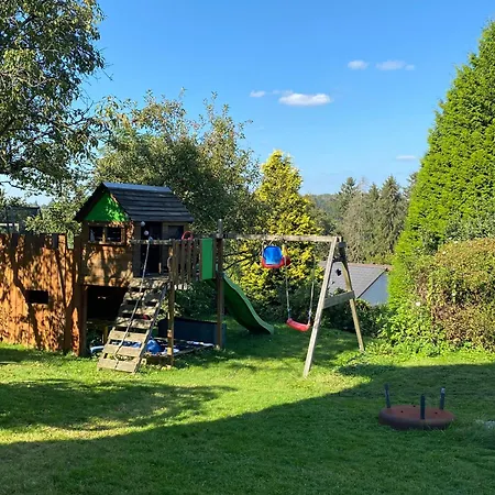 Schoene Mit Terrasse, Nur 2 Minuten Zur Autobahn Apartment Wermelskirchen