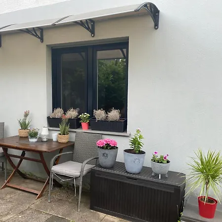 Apartment Schoene Mit Terrasse, Nur 2 Minuten Zur Autobahn Wermelskirchen