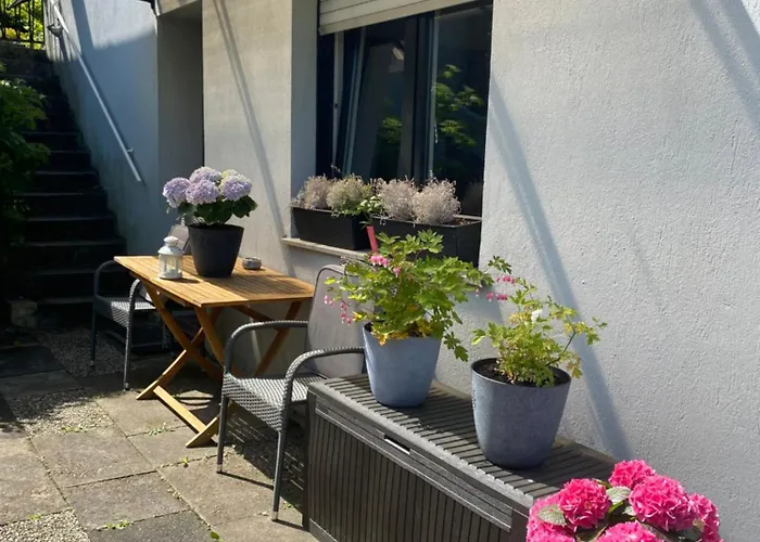 Schoene Mit Terrasse, Nur 2 Minuten Zur Autobahn Appartement Wermelskirchen